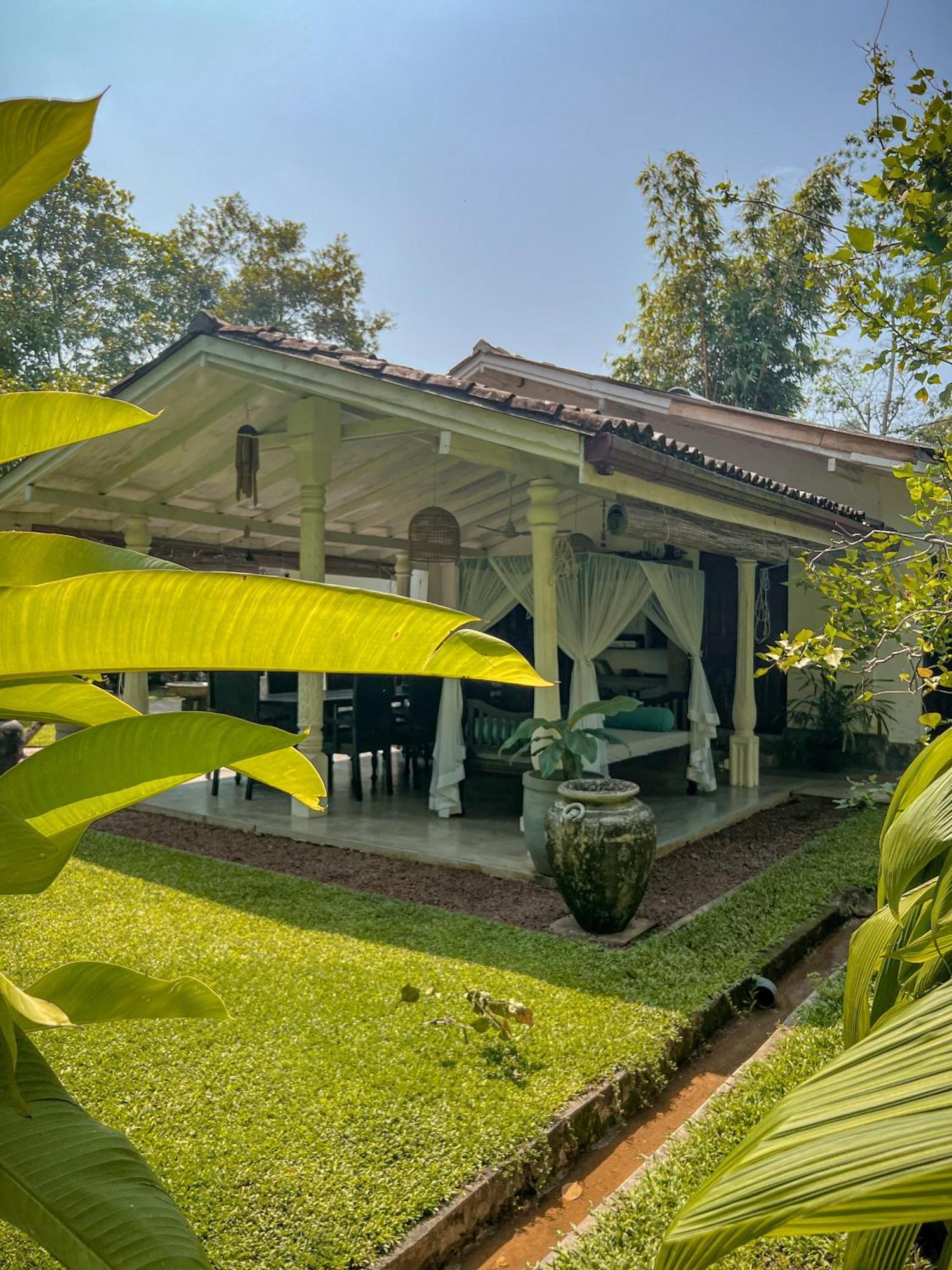Medusa Bungalow - Galle Luaran gambar